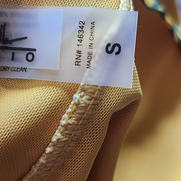 NWT ✨️ Nicole Miller Studio Bandeau One Piece Swimsuit Size S - Picture 7 of 9